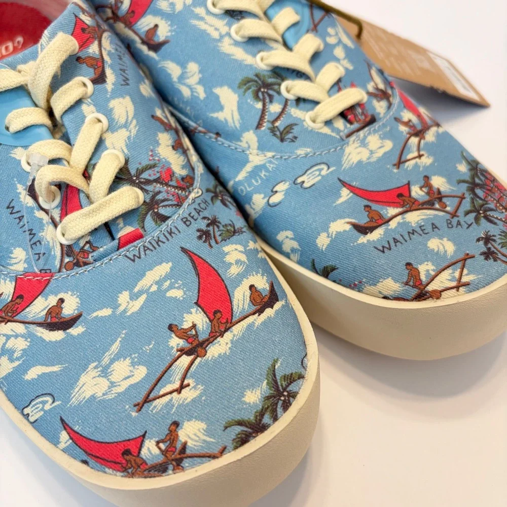 NEW OluKai x Kahala Tradewind Mens 9.5 Ocean Spray Blue Tropical Print Shoes